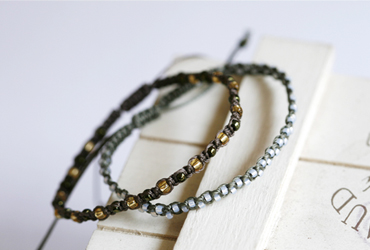 seed bead knot bracelet